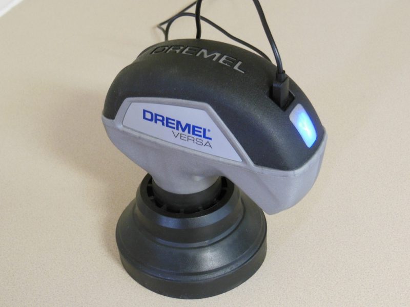 Charging the Dremel Versa.