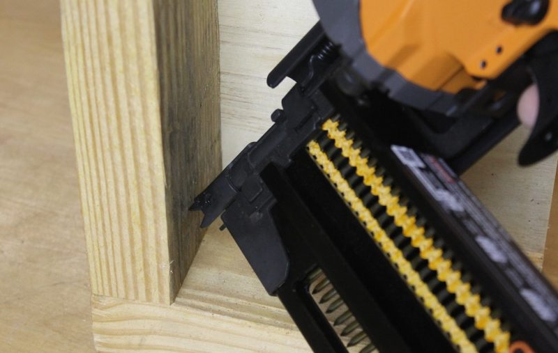 Ridgid R350RHF has claws!