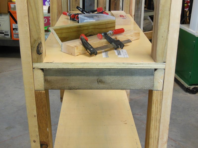 Alternate spacers and shelves.
