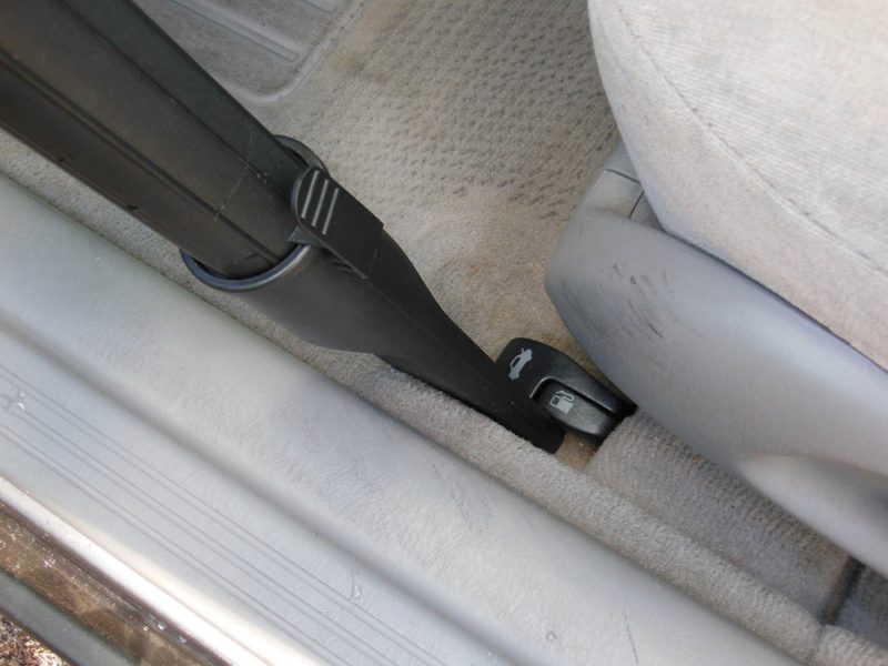 Crevice tool