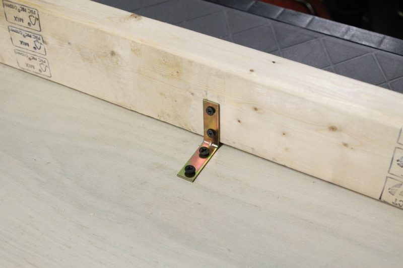 L-brackets