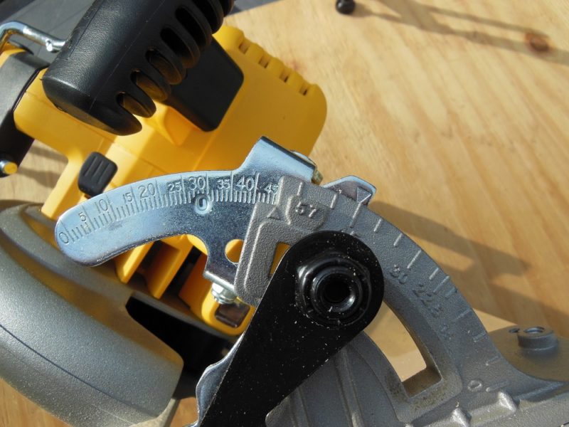 Bevel adjustment