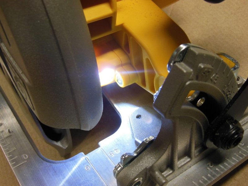 LED cut line light