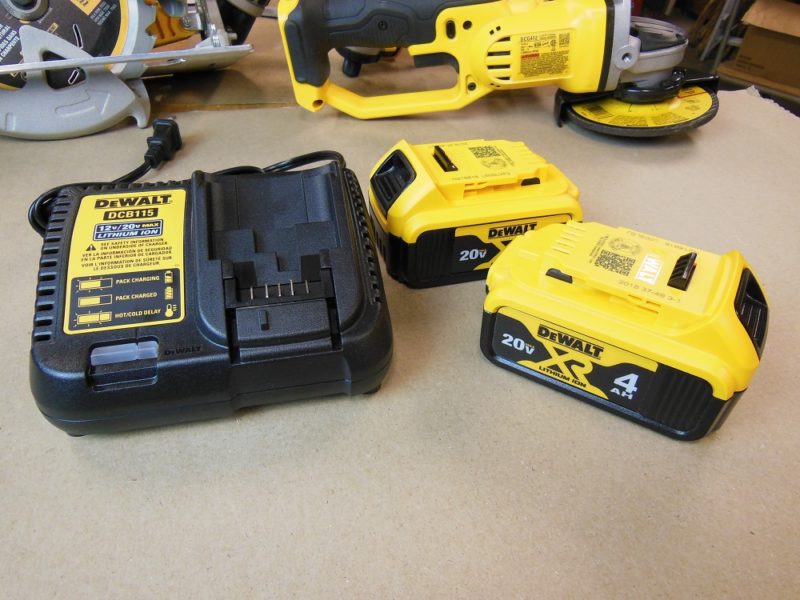 Two 4-Ah Li-Ion battery packs