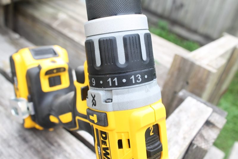 Torque adjustment collar