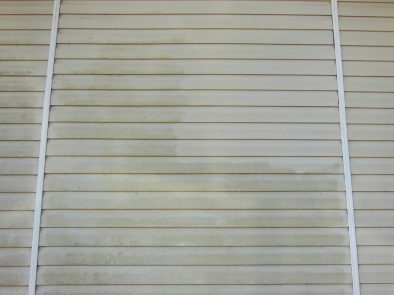 Cleaning with a Ryobi electric pressure washer