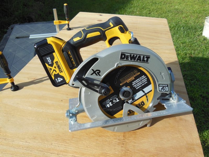 DeWALT DCS570 cordless circular saw
