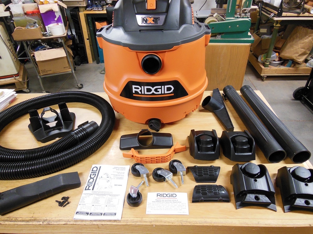 RIDGID Qwik Lock 120V 4 gal Wet & Dry Vacuum