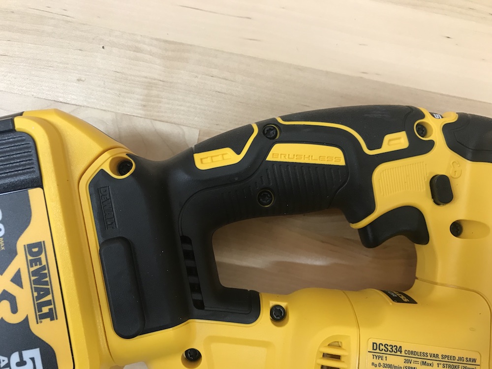 DeWalt DCS334 Review - Grab D And Go A Scroll - Home Fixated