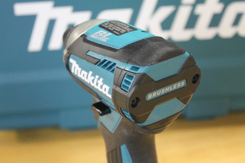Compact and brushless