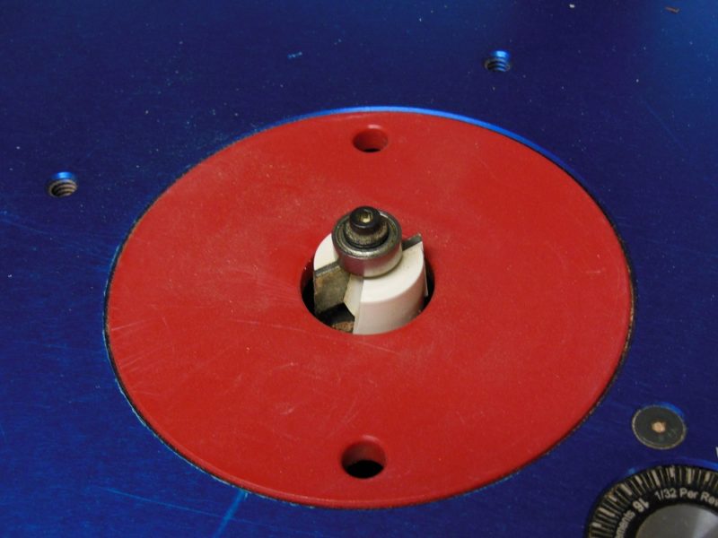 Rabbeting bit with guide bearing.