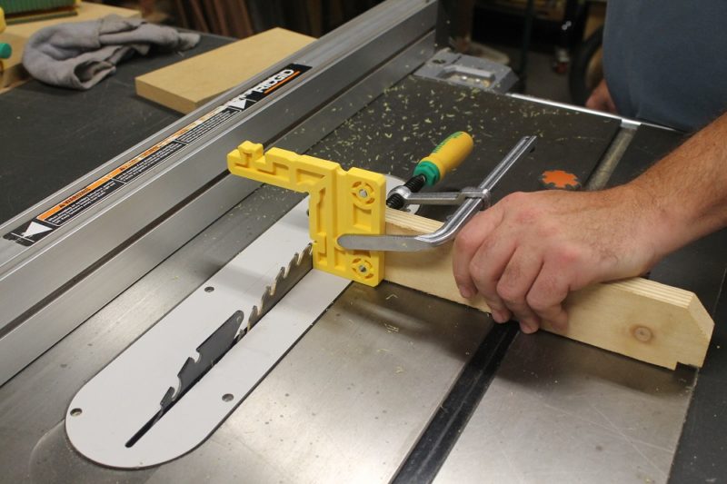 Calibrating setup gauge.