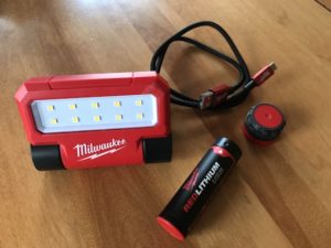 milwaukee usb flood light