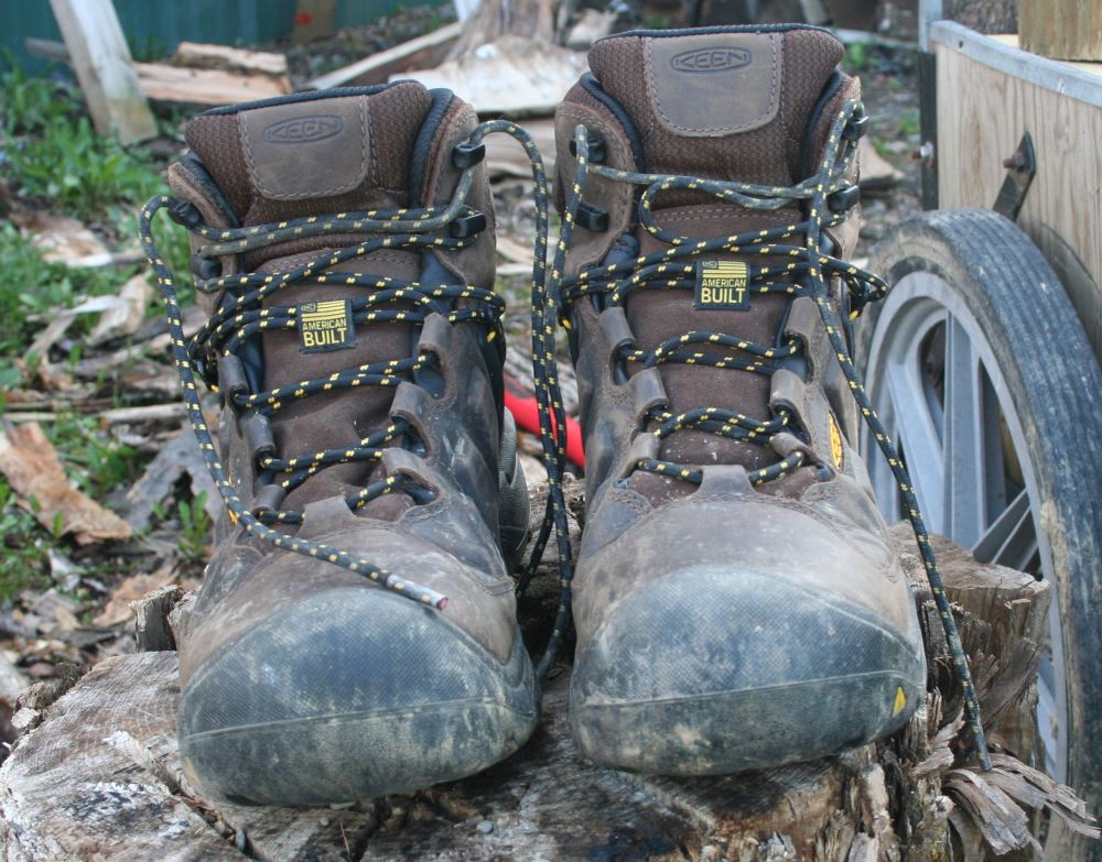 Kicking the Competition to the Curb - KEEN Utility Dover WP Workboot ...