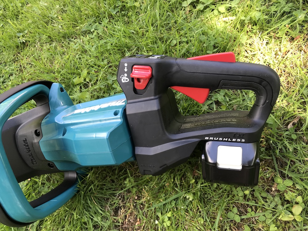 Makita XHU07 Brushless Cordless Trimmer Review – Teal - Home Fixated