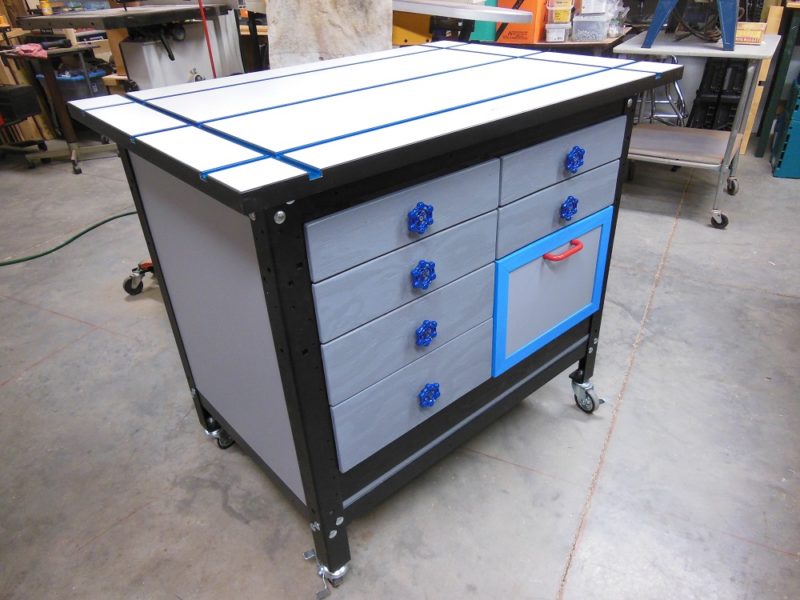 Customized base cabinet