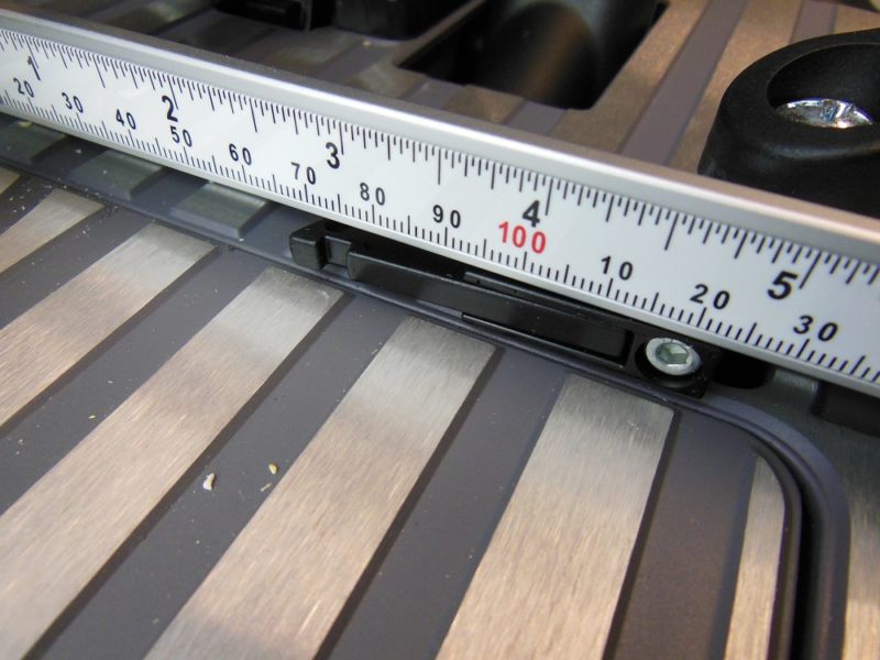 Workpiece stop in retracted poition.