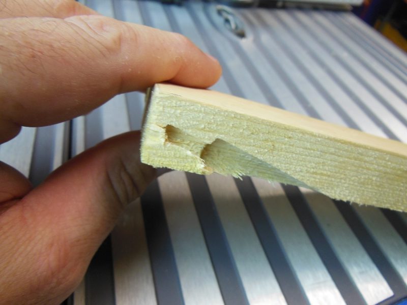 Pocket hole cross section.