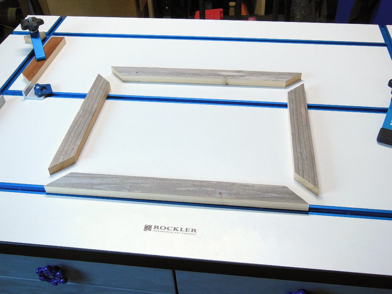 Door frame parts.