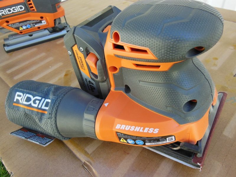 Ridgid R86064 18V Octane sander