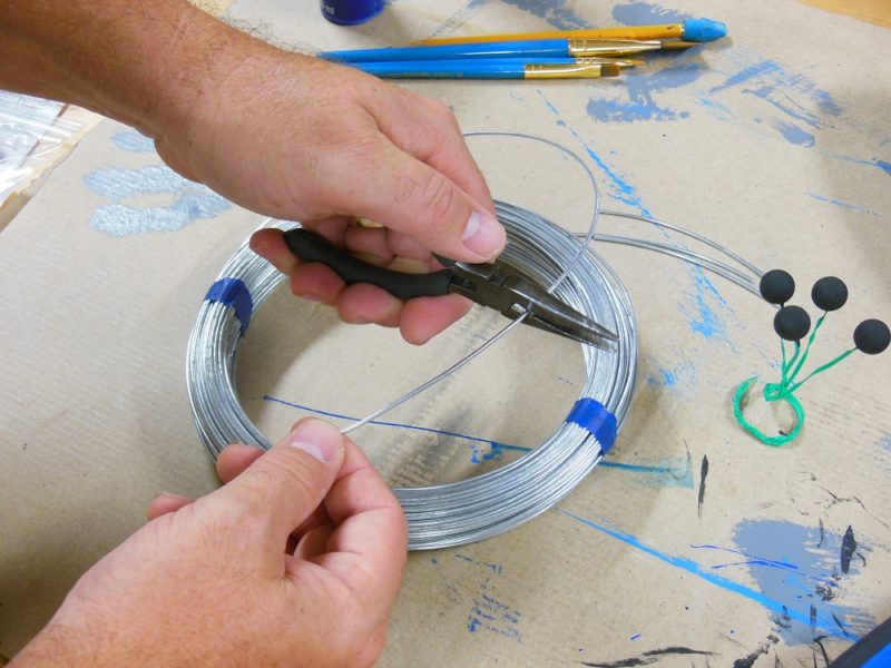 "Antenna wire"