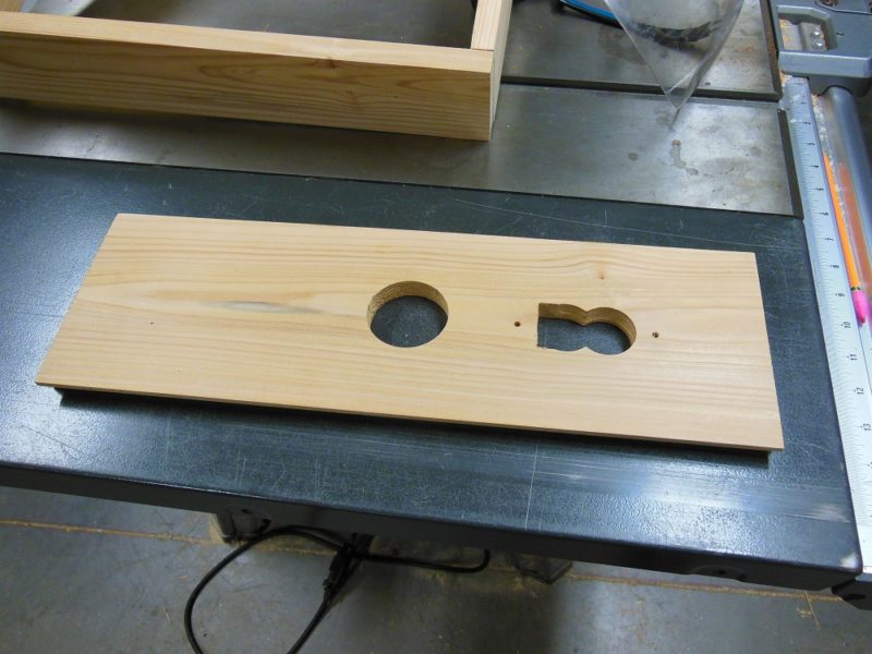 Rear panel.