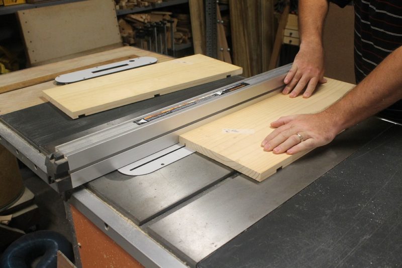 Grooving with the table saw.