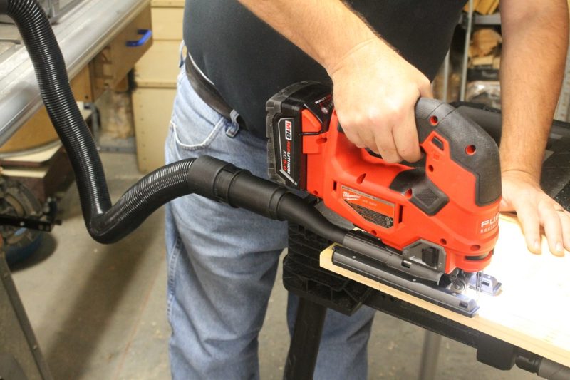 Milwaukee M18 jig saw dust collection.