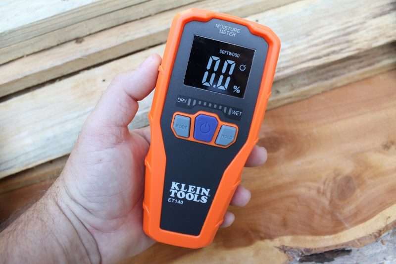 Klein Tools ET140 moisture meter