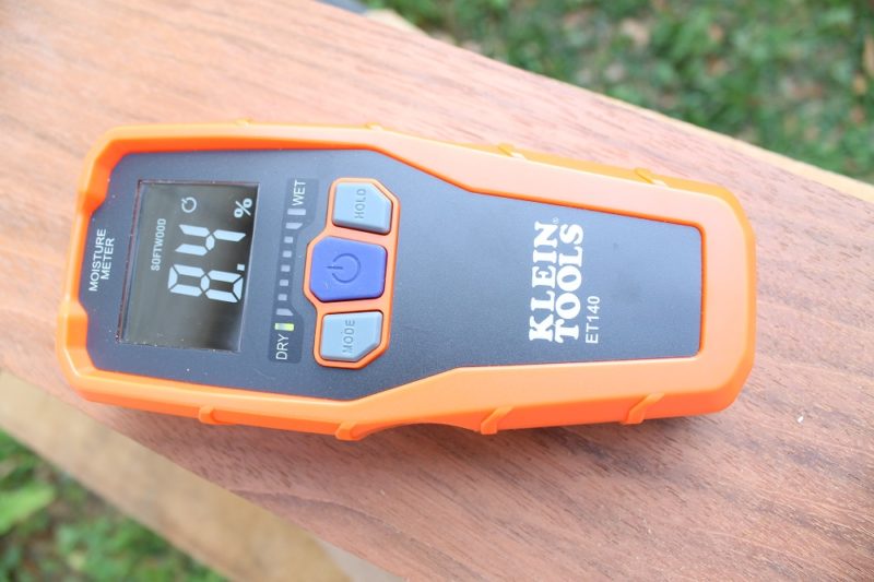 Klein ET140 pinless moisture meter