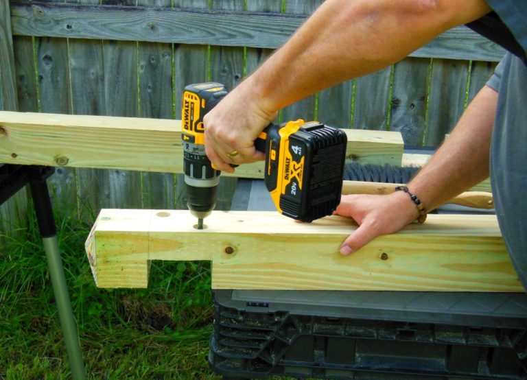 How To Make And Install a Curbside Mailbox Post