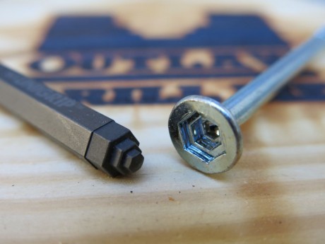 outlaw-fasteners-deck-screws