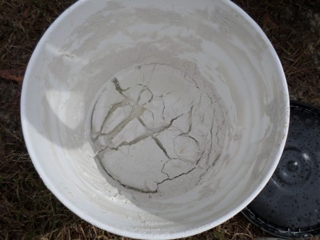 This old joint compound has just about had it