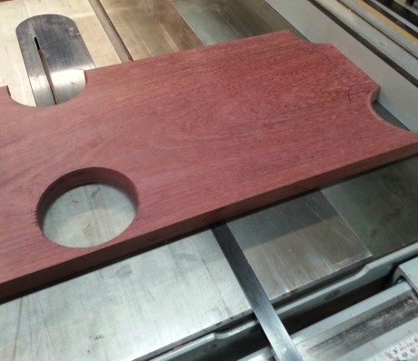 bottle-opener-magnetic-corners